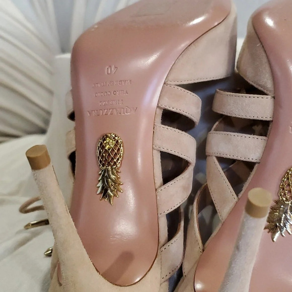 Authentic Aquazzura Strappy Lace Up Heel Sandals Tan Size US  Aquazzura firenze taupe strappy heels soft suede gold details guc